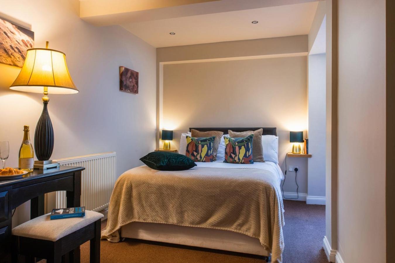 Number 3 Pier Road Apartment Whitby Bagian luar foto
